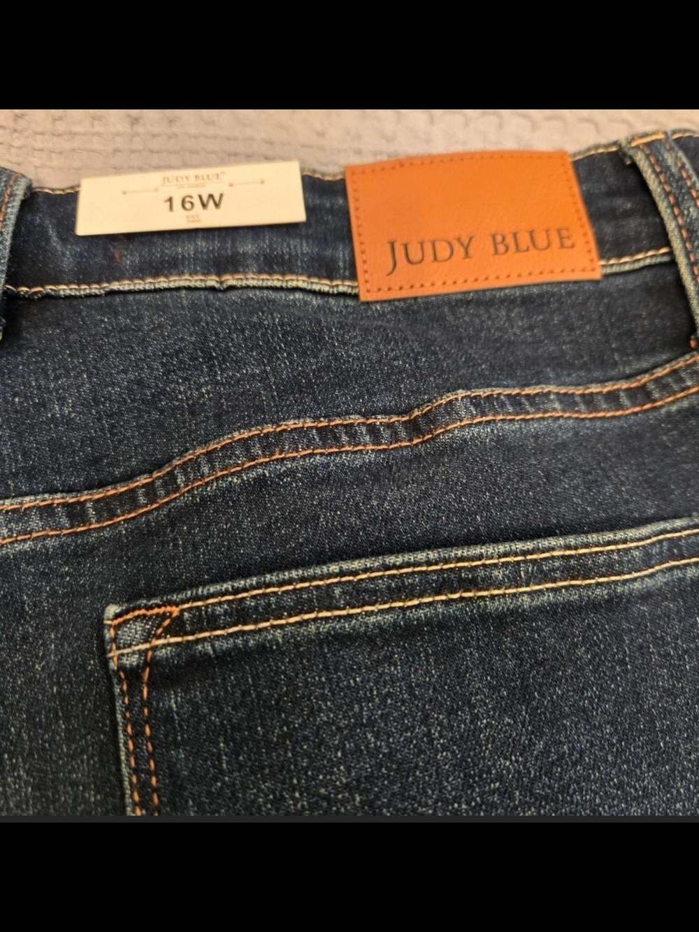 Judy Blue Classic Dark Blue Women's Flare Jeans with Patch Pockets - Picture 6 of 6